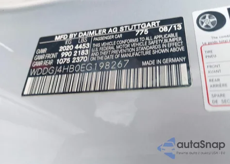 2014 Mercedes-Benz C 250 из США, поврежденный, VIN WDDGJ4HB0EG198267